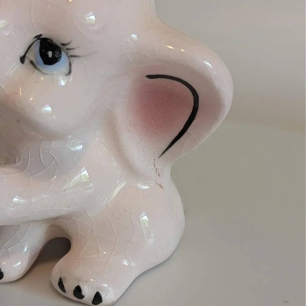 Vintage Pink Elephant Salt And Pepper Shakers Anthropomorphic